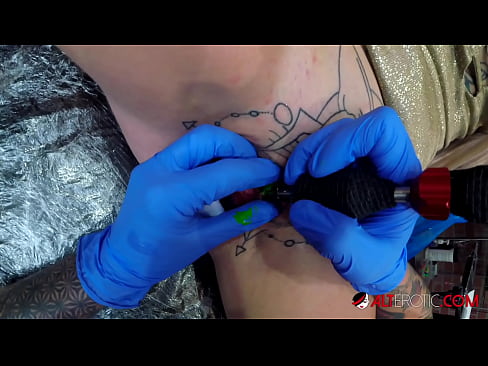❤️ tattooed ທີ່ສຸດ Hottie Sully Savage ໄດ້ຮັບ tattoo ສຸດ clitoris ຂອງນາງ ❤️❌ ຮູບໂປ້ທາງຮູທະວານ ທີ່ lo.mobilecric.top